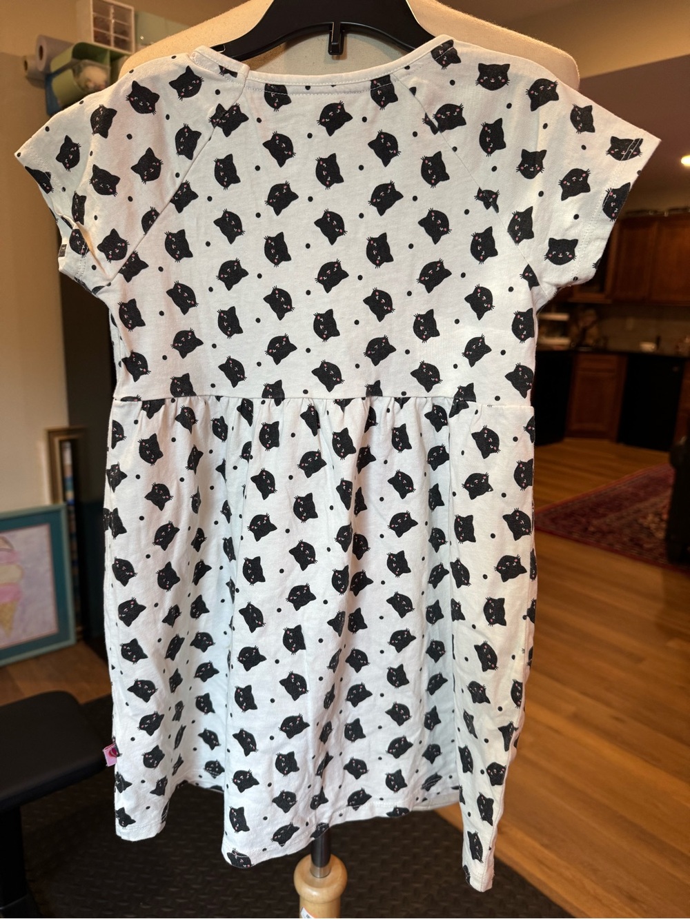 Cat pattern dress sz 6 - Picture 4 of 5